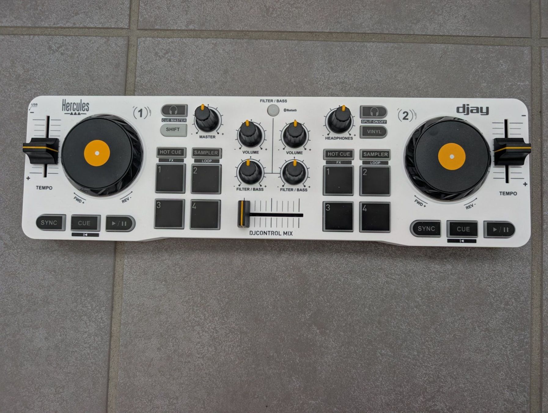 Hercules Console di mixaggio: Hercules DJ Control Mix - Neuwertig – Nuovo (secondo la descrizione) da Bellach venduto da florian.christen 1