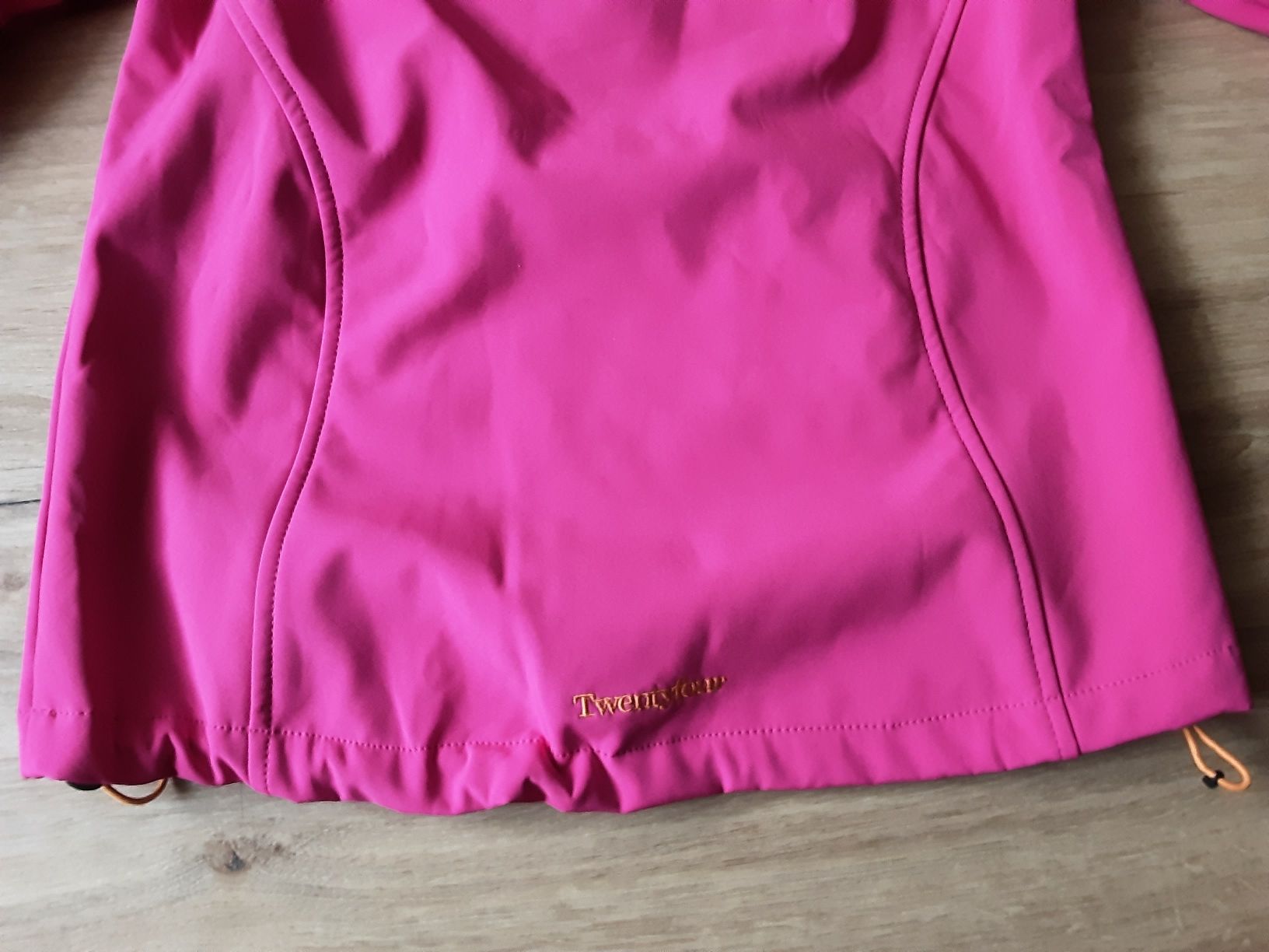 Jacken: Pinke Softshell Jacke Grösse 34 – Gebraucht aus Altdorf UR von Brandli 7