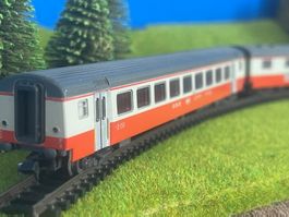 Minitrix Spur N Swissexpress 4 Personenwagen