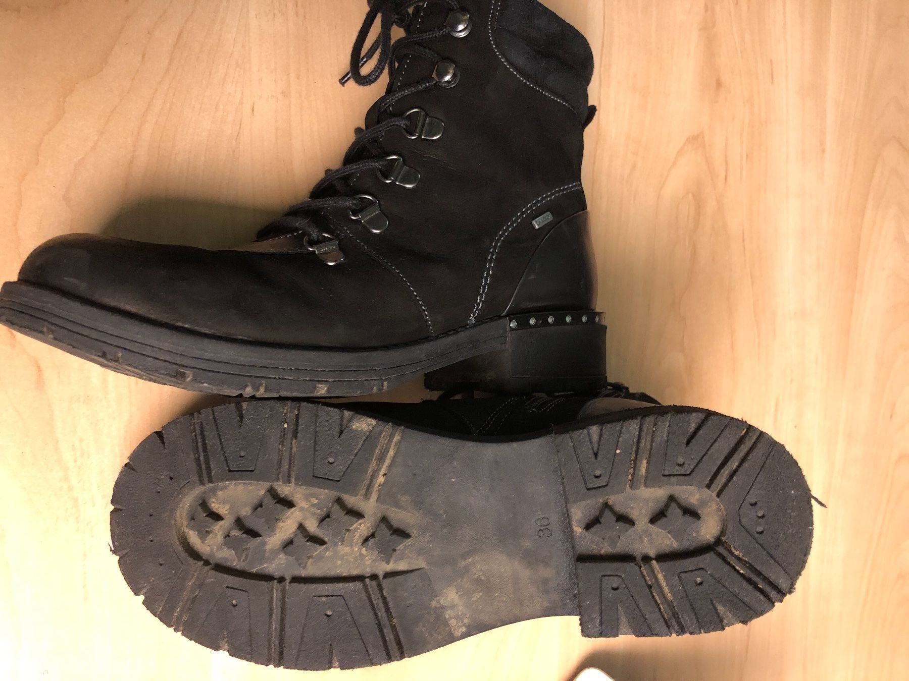 Scarpe per ragazze: Lasocki Stiefel Gr.36 – Usato da Obergerlafingen venduto da cabo4 4