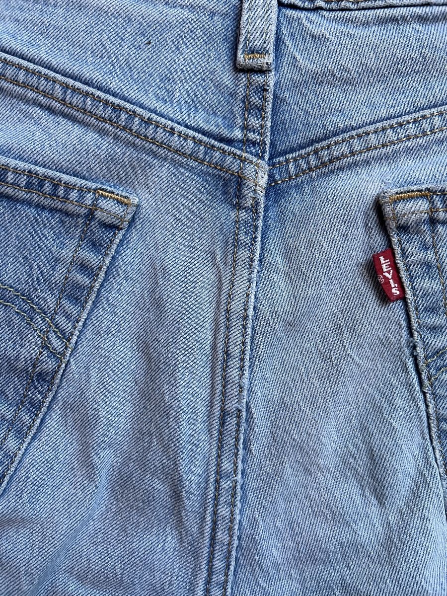 Levi's Jeans: Levis 501 Crop Jeans, hellblau, Gr. 27 – Usato da Biel/Bienne venduto da nurrund 4