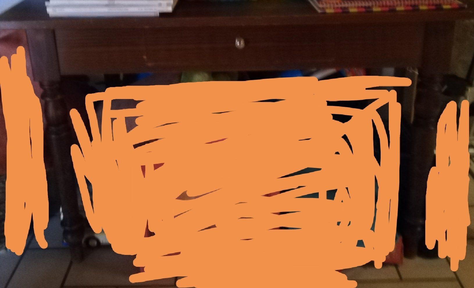 Tische: Table – Gebraucht aus La Sagne VD von bri_d6b5