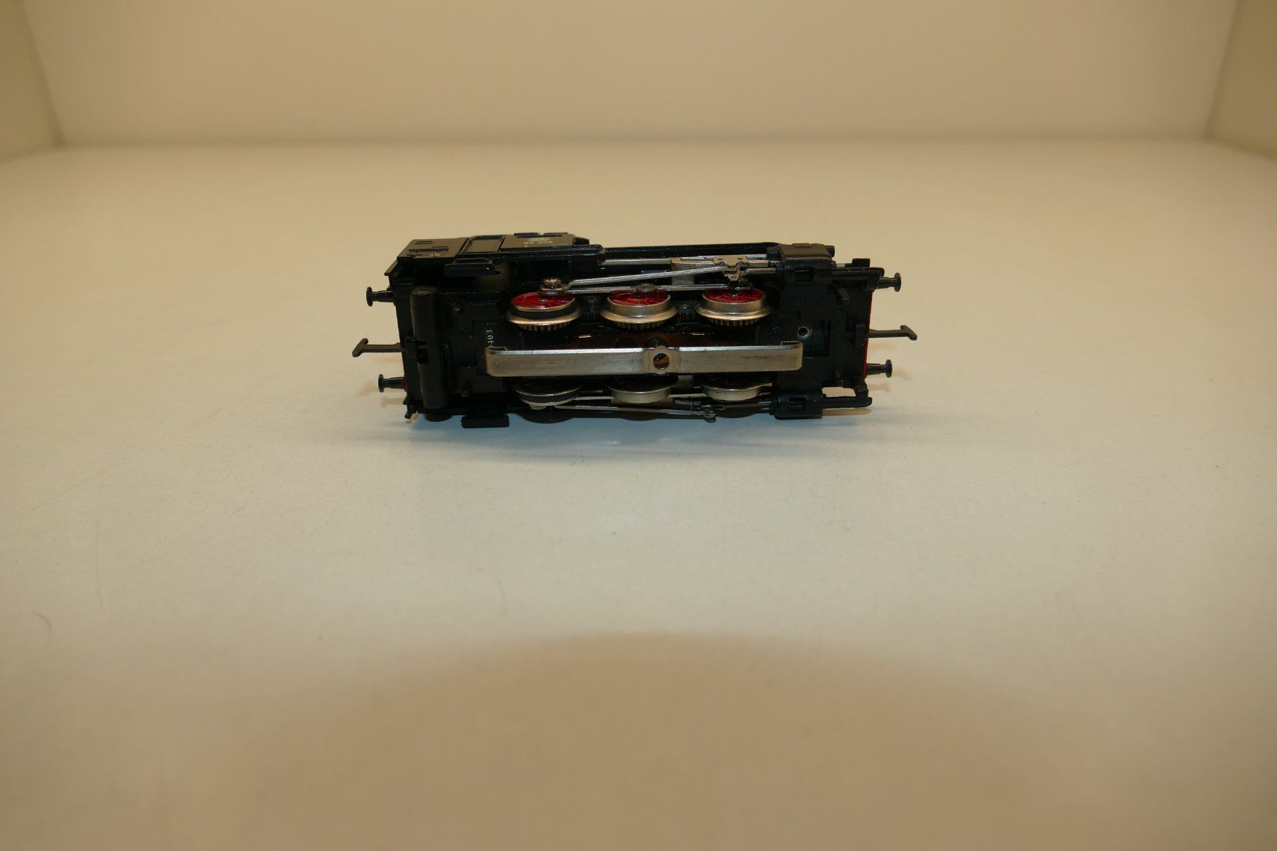 Märklin Modellini di ferrovie: Märklin H0: DB Tenderdampflok BR89 – Usato da Niederhasli venduto da rail-duerst 6