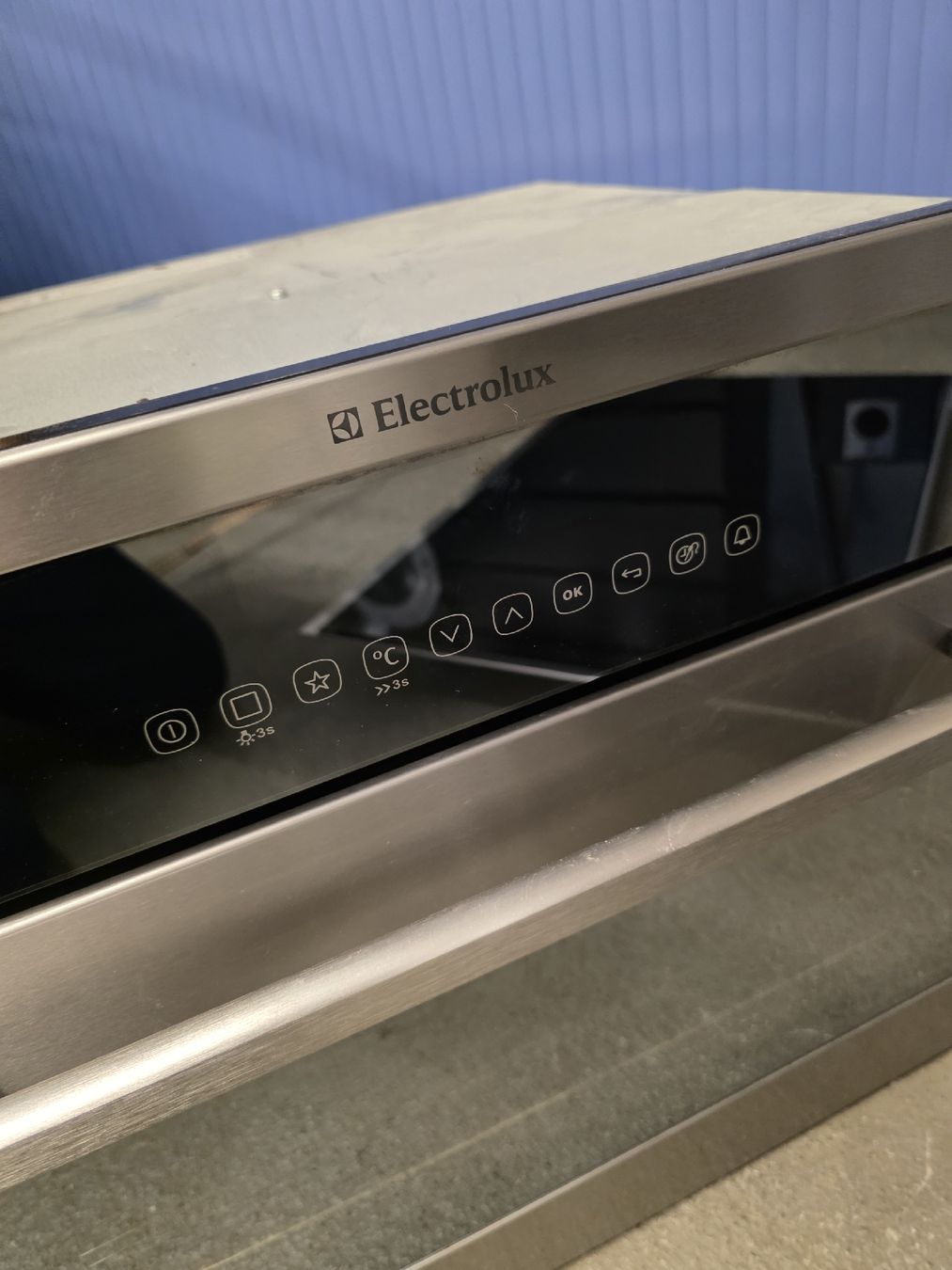 Electrolux Forni: Electrolux Backofen Swissline SL, EB4SL60CN – Usato da Frauenfeld venduto da sigre01 5