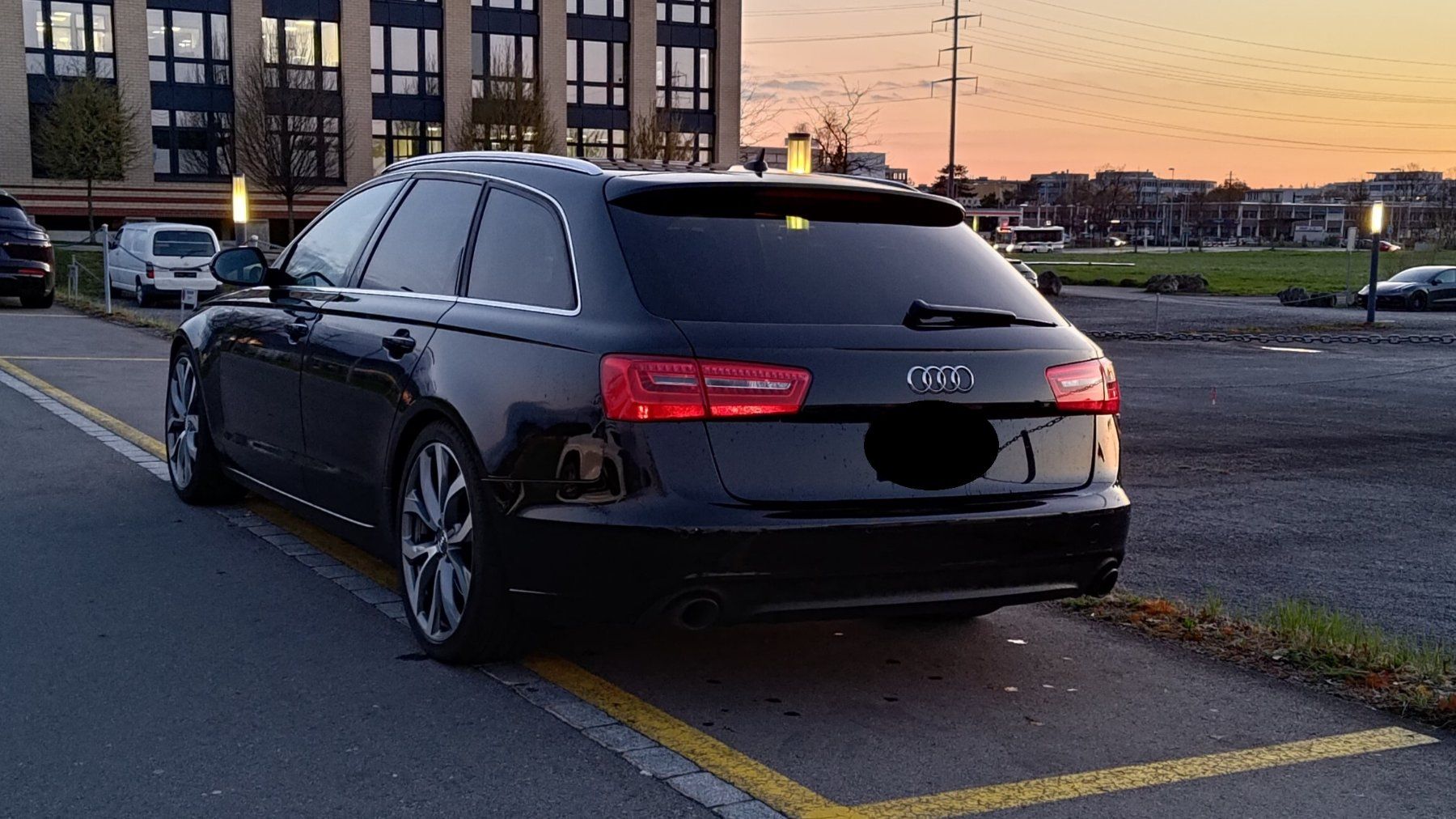 Audi Automobili: Audi A6 BiTDI Avant mit Motorschaden – Difettoso da Schmerikon venduto da doehrer 2