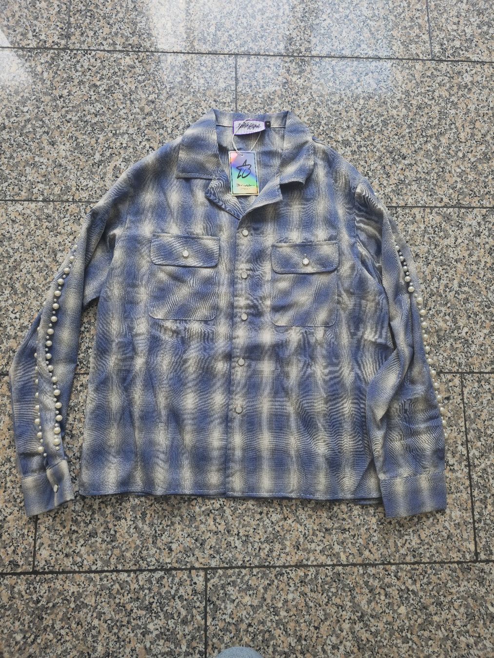 Camicie: neues Hemd – Nuovo e nell'imballaggio originale da Kefikon TG venduto da stern018