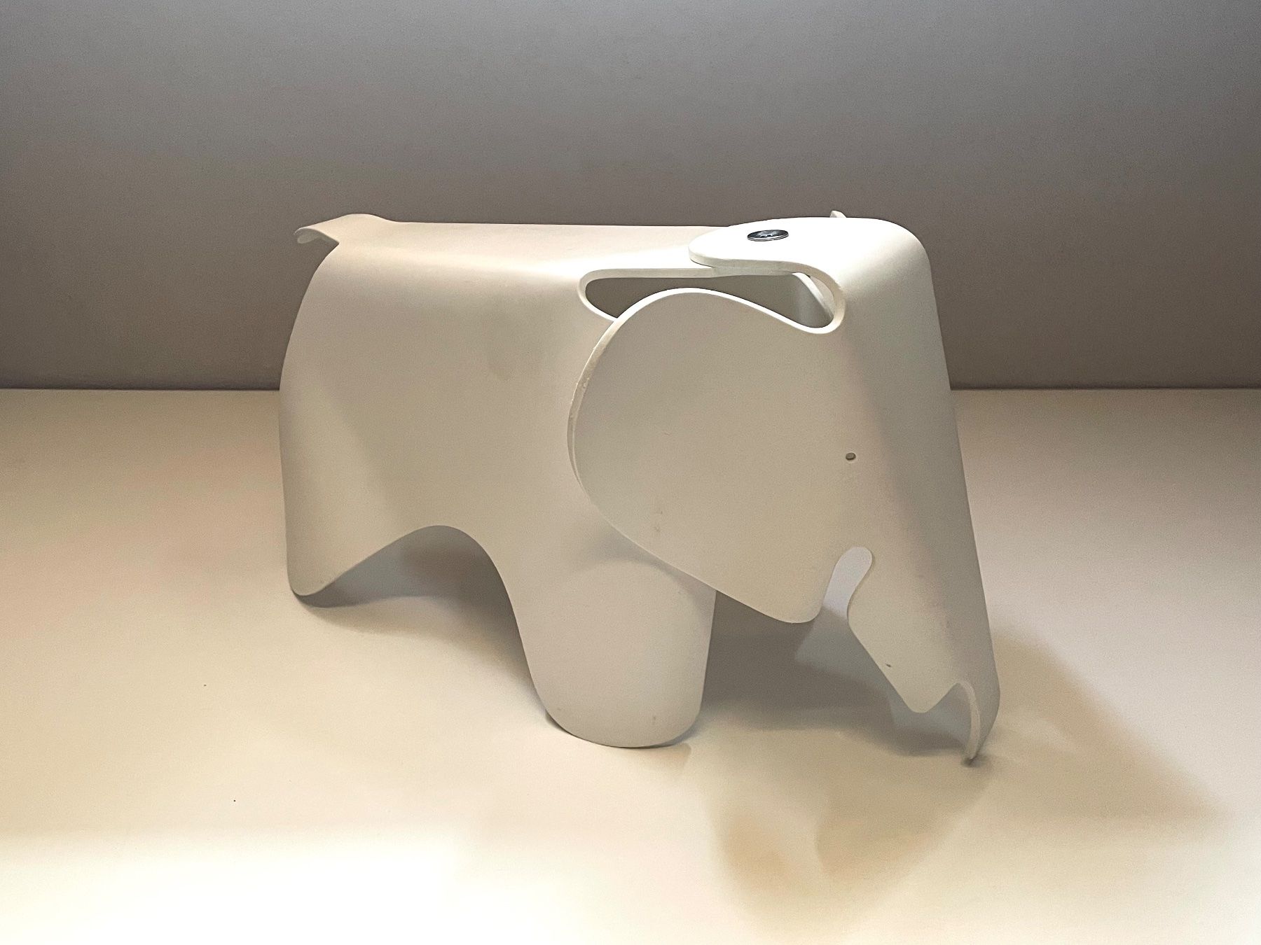 Giocattoli: Vitra Eames Elephant small – Usato da Grellingen venduto da dinge