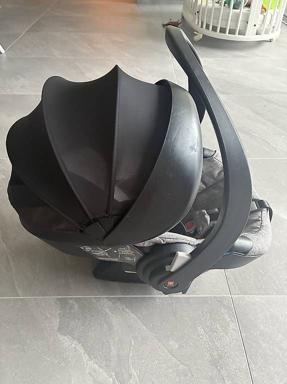 Seggiolini per auto: Ovetto BeSafe (Z) Go Modular – Usato da Sala Capriasca venduto da Rubyrudy 1