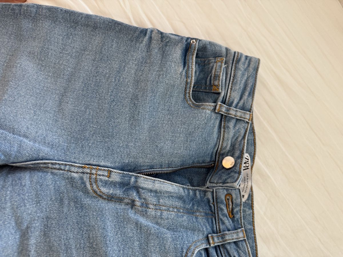Zara Jeans: Zara Jeans, Grösse 34 – Nuovo (secondo la descrizione) da Volketswil venduto da habibeoez 3
