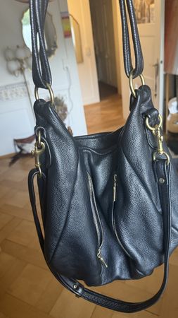 Crossbody bag schwarz mit goldenen Highlights