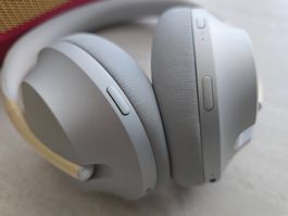 Bose NC 700/ Kissen sind Neu