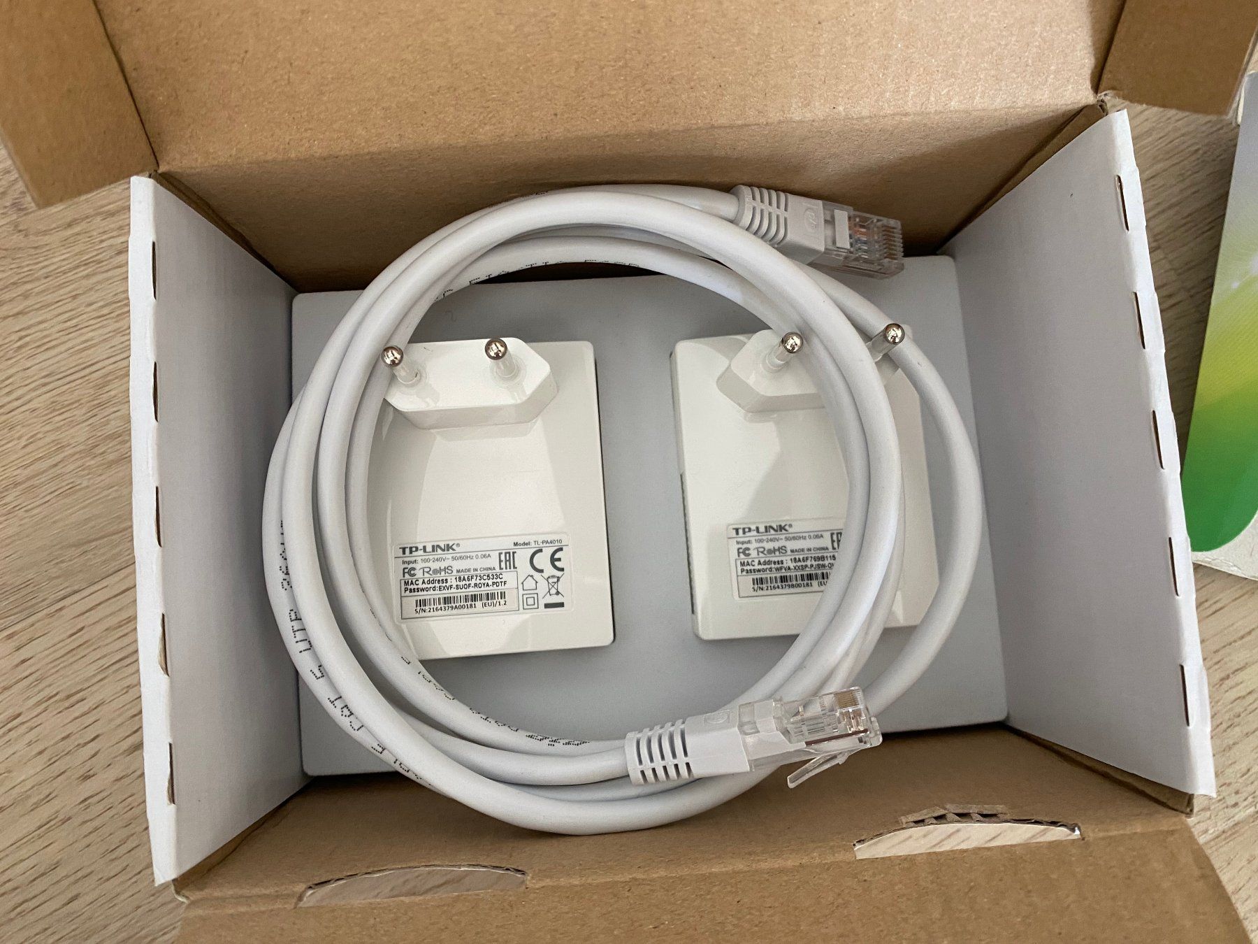 TP-Link WiFi: TP-Link AV500 Nano Powerline Set TL-PA4010KIT – Usato da Wetzikon ZH venduto da BackToRetro 4