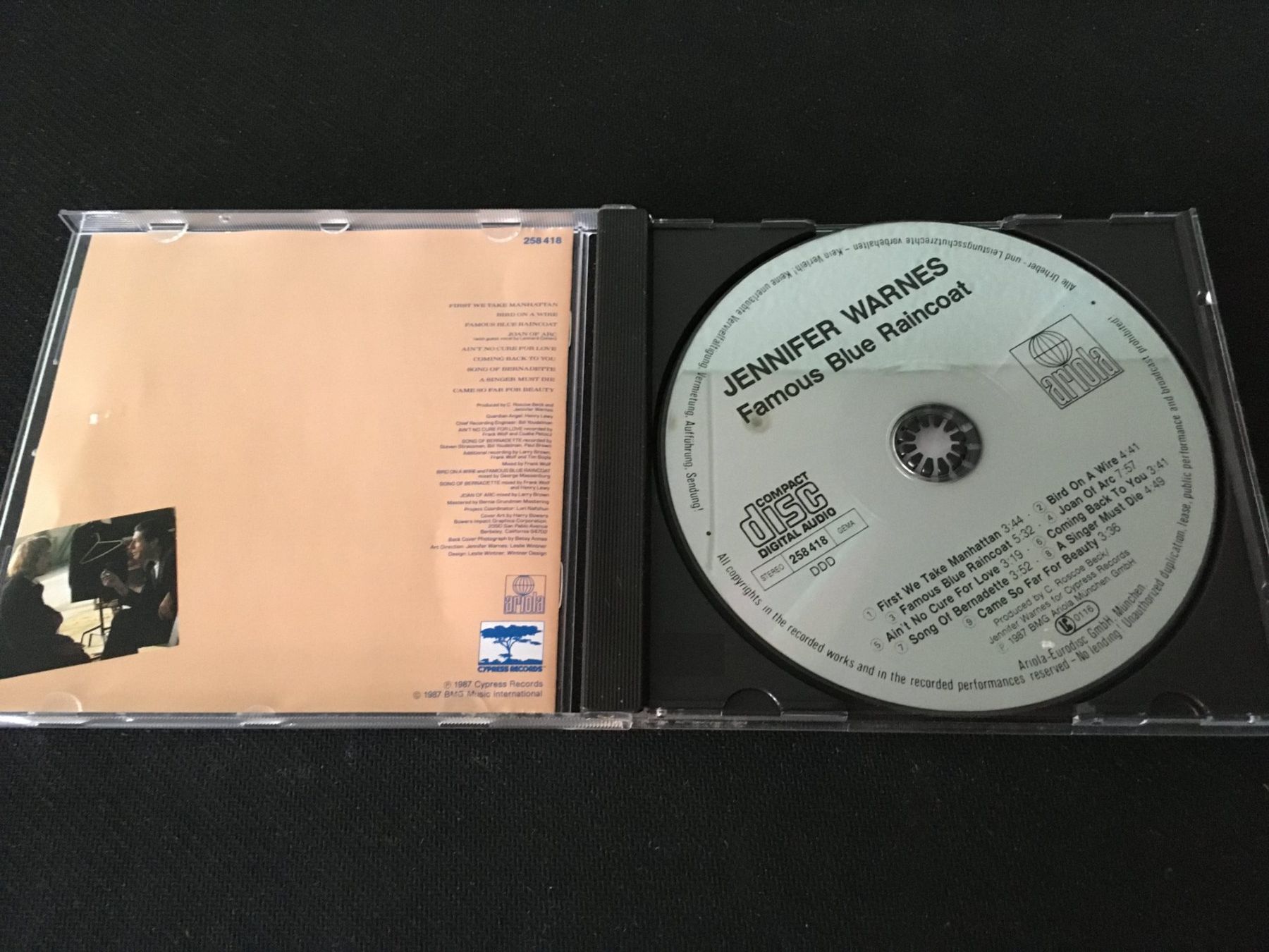 CDs: Jennifer Warnes - Famous Blue Raincoat -CD- – Gebraucht aus St.Gallen von MedienJoe 1