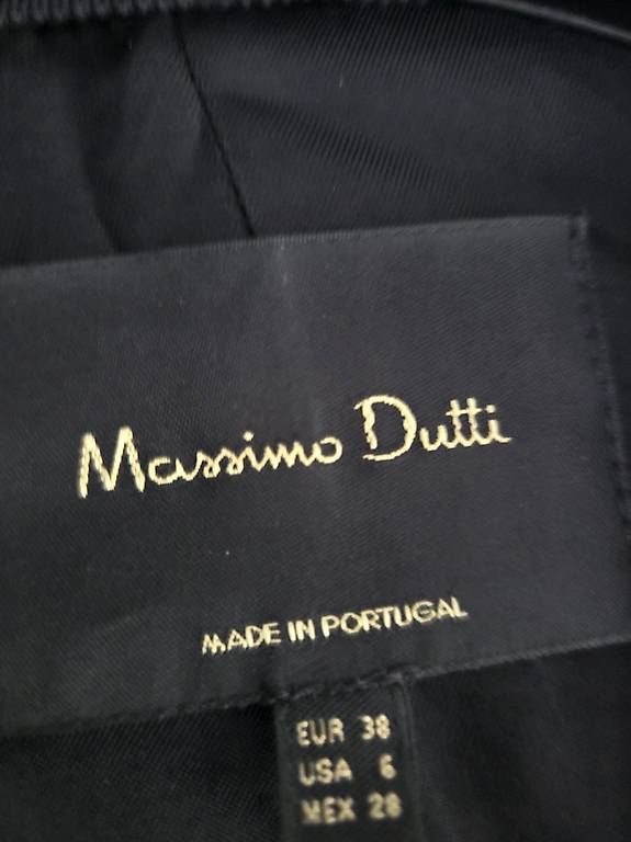 Massimo Dutti Jacken: Schwarzer Blazer Massimo Dutti Damen – Gebraucht aus Rüfenacht BE von Biancaro 2