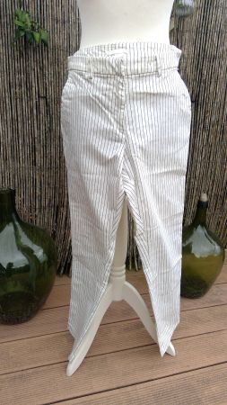 Pantalon blanc lignes noires H&M, taille 42 (88cm), NEUF