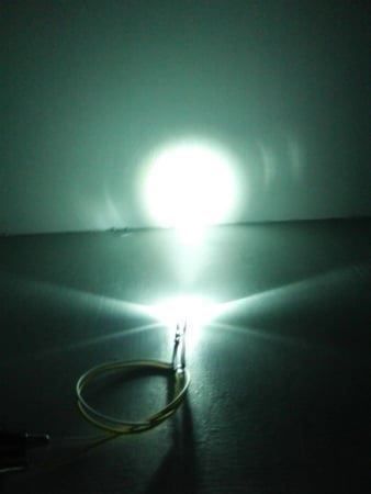 Componenti elettronici: Flacker-LED weiss verkabelt – Nuovo (secondo la descrizione) da Luzern venduto da Salefactory 1