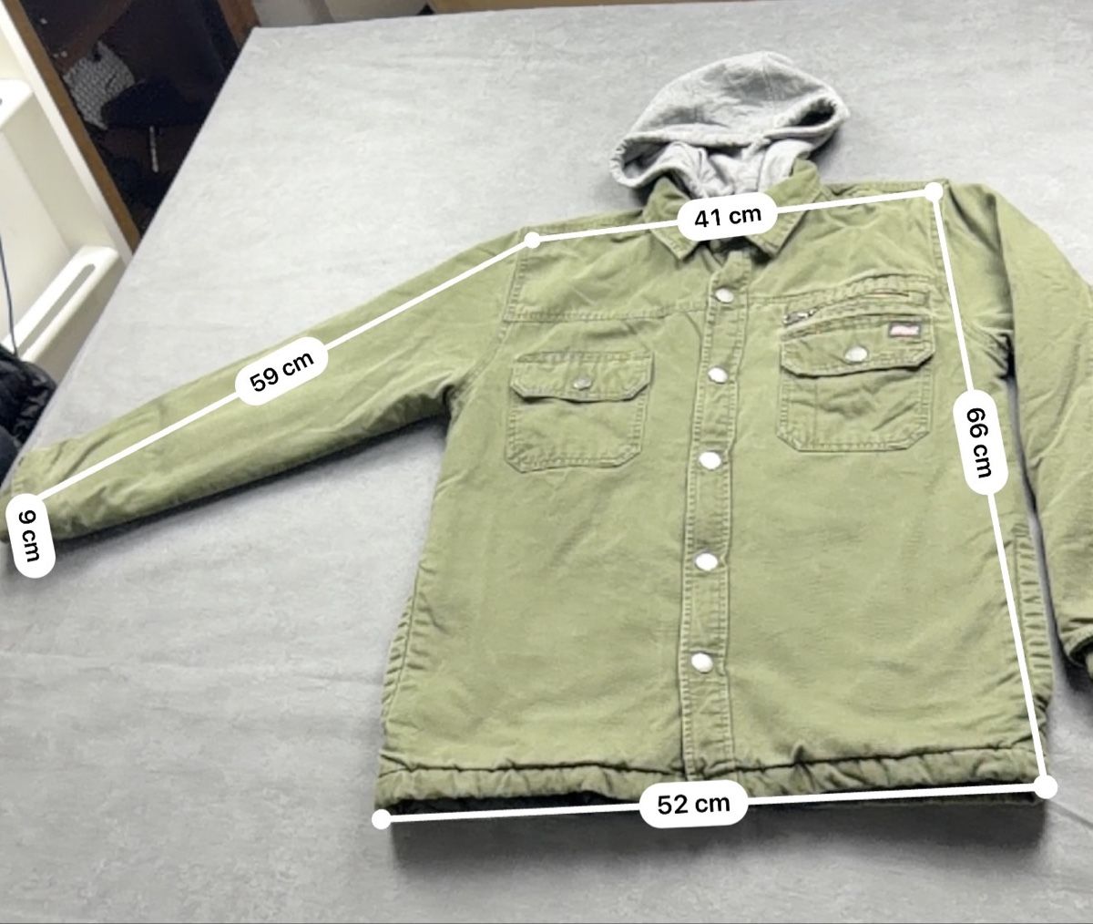 Dickies Giacche: 14.Veste Dickies vert olive avec capuche grise taille M – Usato da Genève venduto da Thelimitedshop. 8
