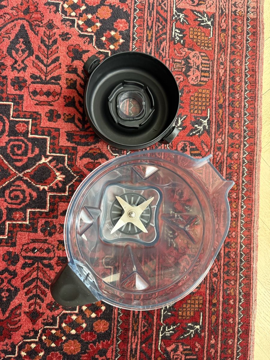 Vitamix Elettrodomestici da cucina: Original Vitamix Behälter 2L mit Deckel – Usato da Genève venduto da mimi479247 2