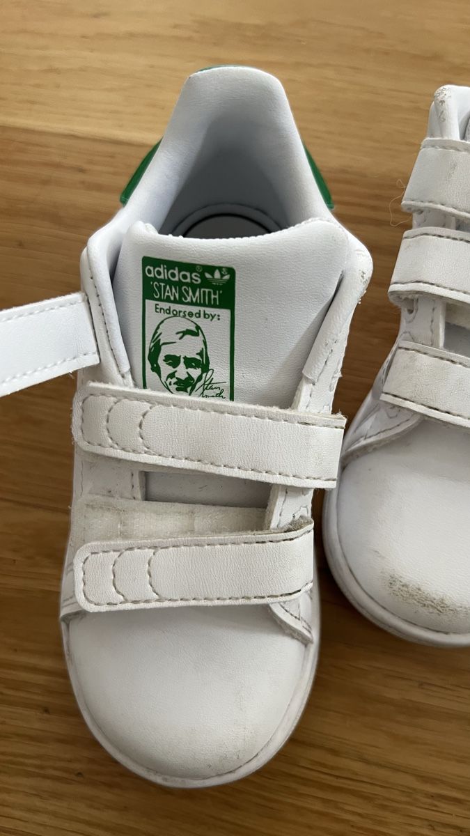Adidas Schuhe für Jungen: Adidas Stan Smith Gr.26 white/green – Gebraucht aus Zollikerberg von Huglina 4