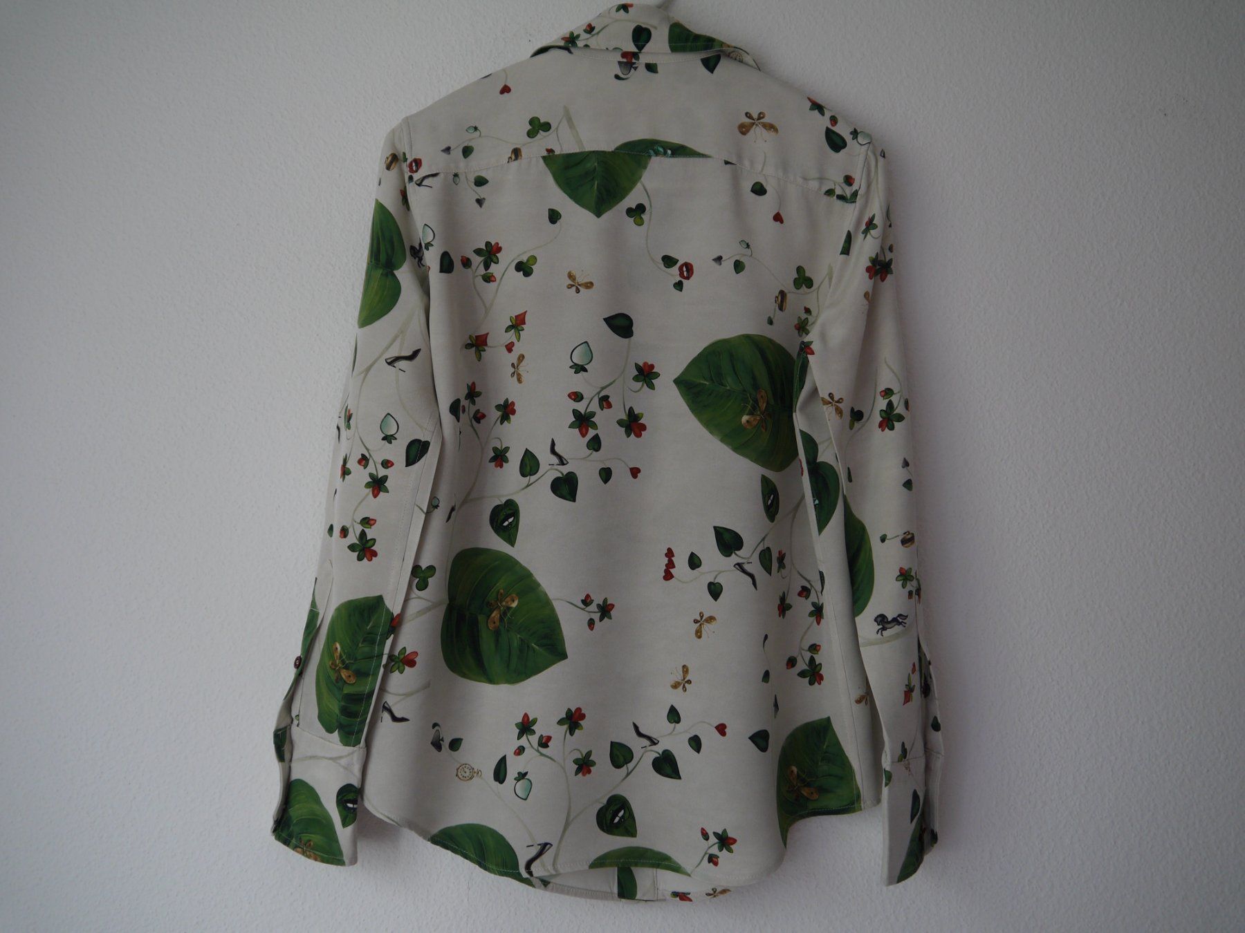 Bally Camicette: BALLY Bluse aus Seide – Usato da Hagendorn venduto da Blaf 6