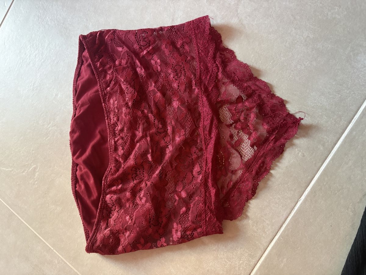 Shein Top: Spitzen Bandeau Top in M – Nuovo (secondo la descrizione) da Aarwangen venduto da emelie.1101 1