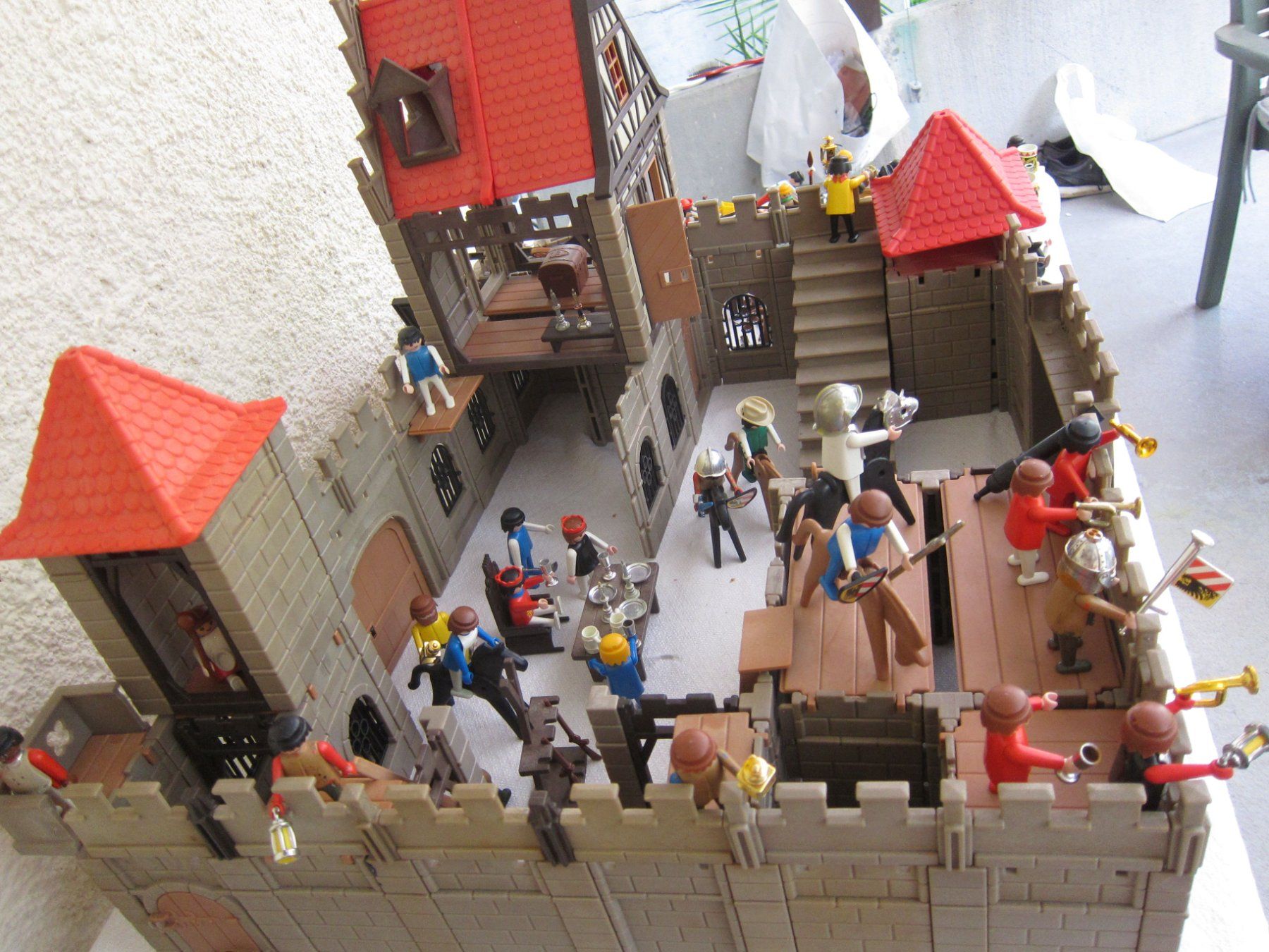 Playmobil Jouets: Playmobil Ritterburg – D'occasion à Regensdorf par Eri8057 6
