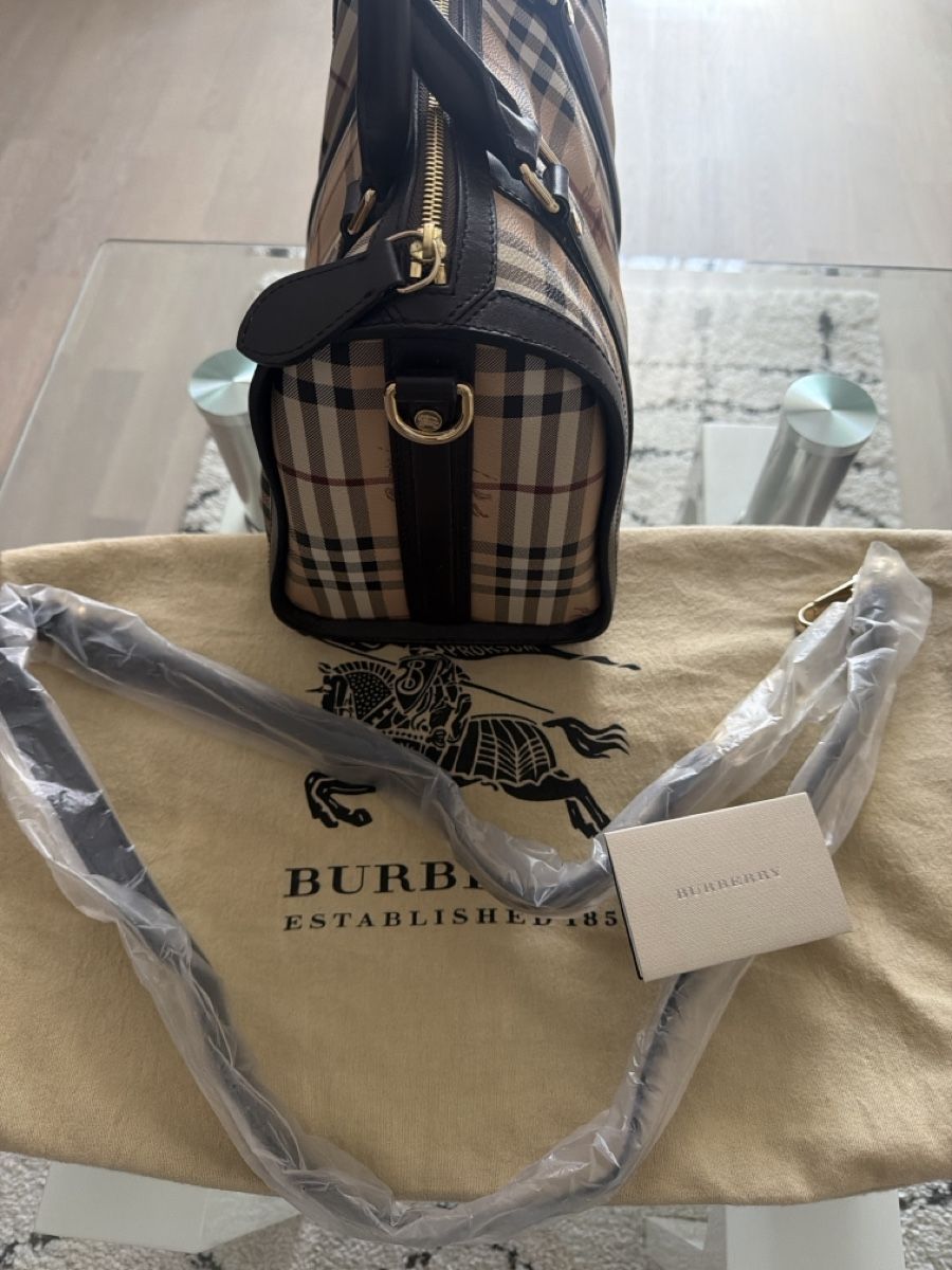 Burberry Taschen für Damen: Eintrage Burberry 30 neuwertige – Neu (gemäss Beschreibung) aus Höri von man_5vqs 2