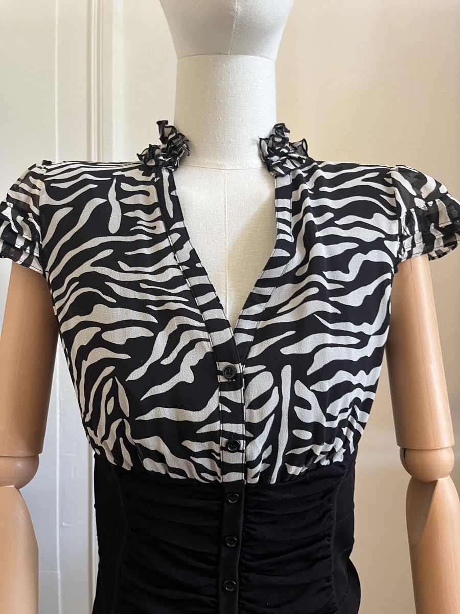 Camicette: Zebra Print Blouse With Black Ruched Front Size S – Usato da Zürich venduto da Melina.A 1