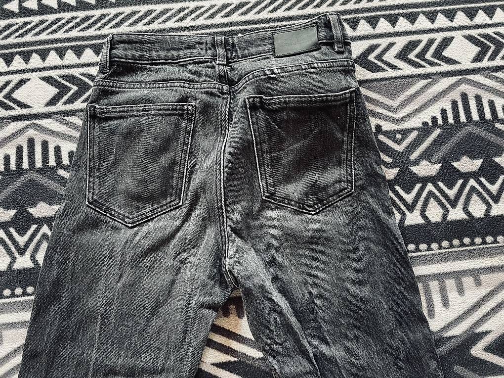 Only Jeans: Dark Jeans – Gebraucht aus Herisau von Ciaoschein 2