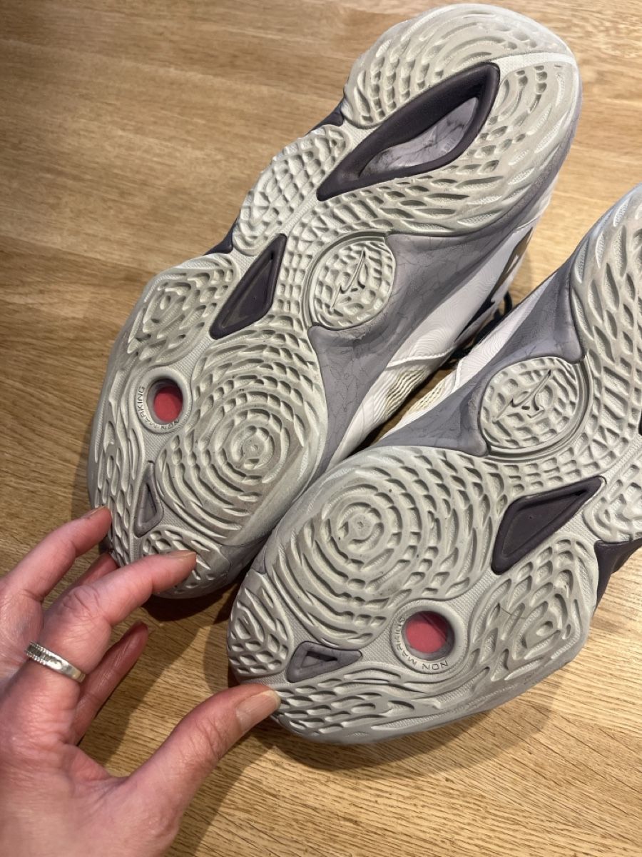 Mizuno Scarpe da uomo: Mizuno – Usato da Tägerwilen venduto da Buesifrank 2