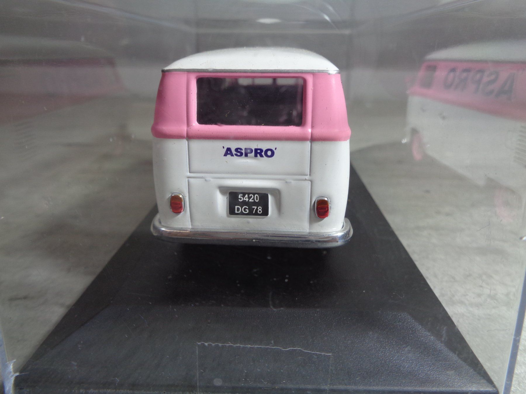 Volkswagen Modellini d'auto: Altaya 1:43 Classic Car VW Bus – Usato da Reconvilier venduto da rallycar 4