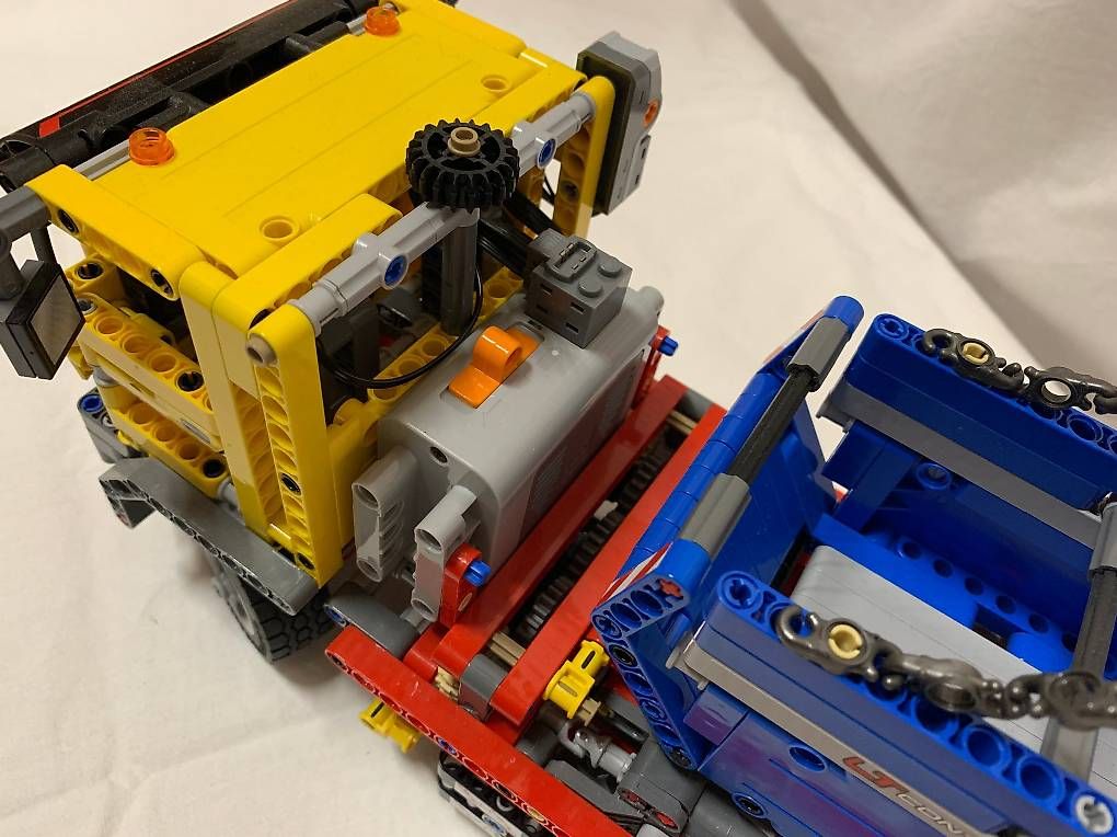 Lego Kit di costruzioni: Lego Technic Container-Truck – Usato da Meikirch venduto da meineangebote 1