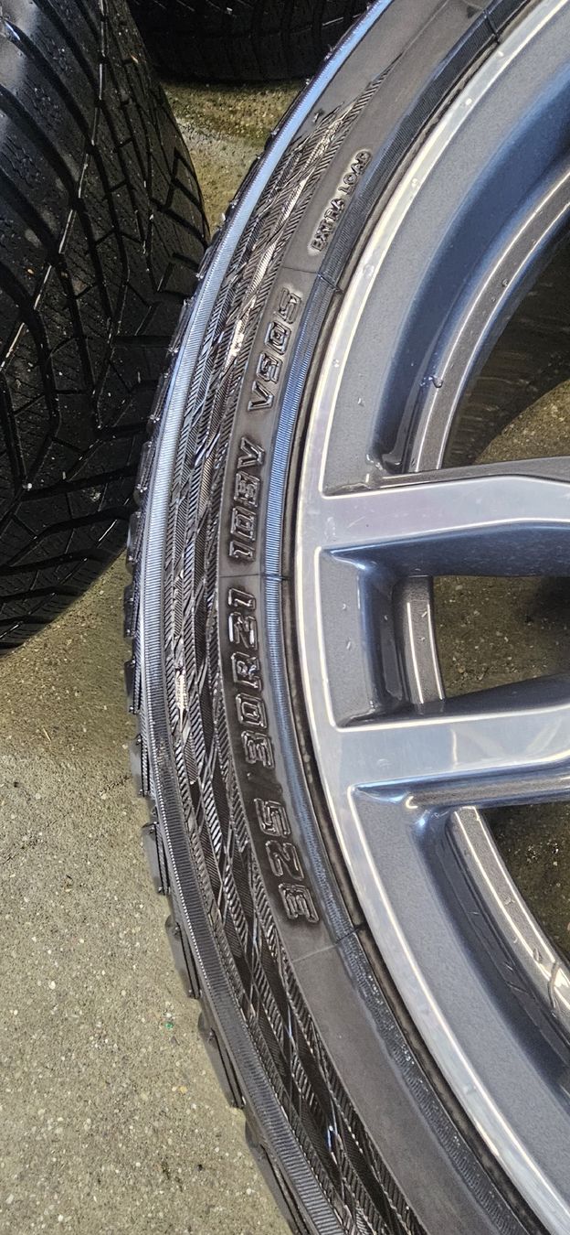 BMW Pneumatici & Ruote complete: BMW x5  x6  Originale 21" Winerräder – Usato da Jonen venduto da Virus-Cumprar 3