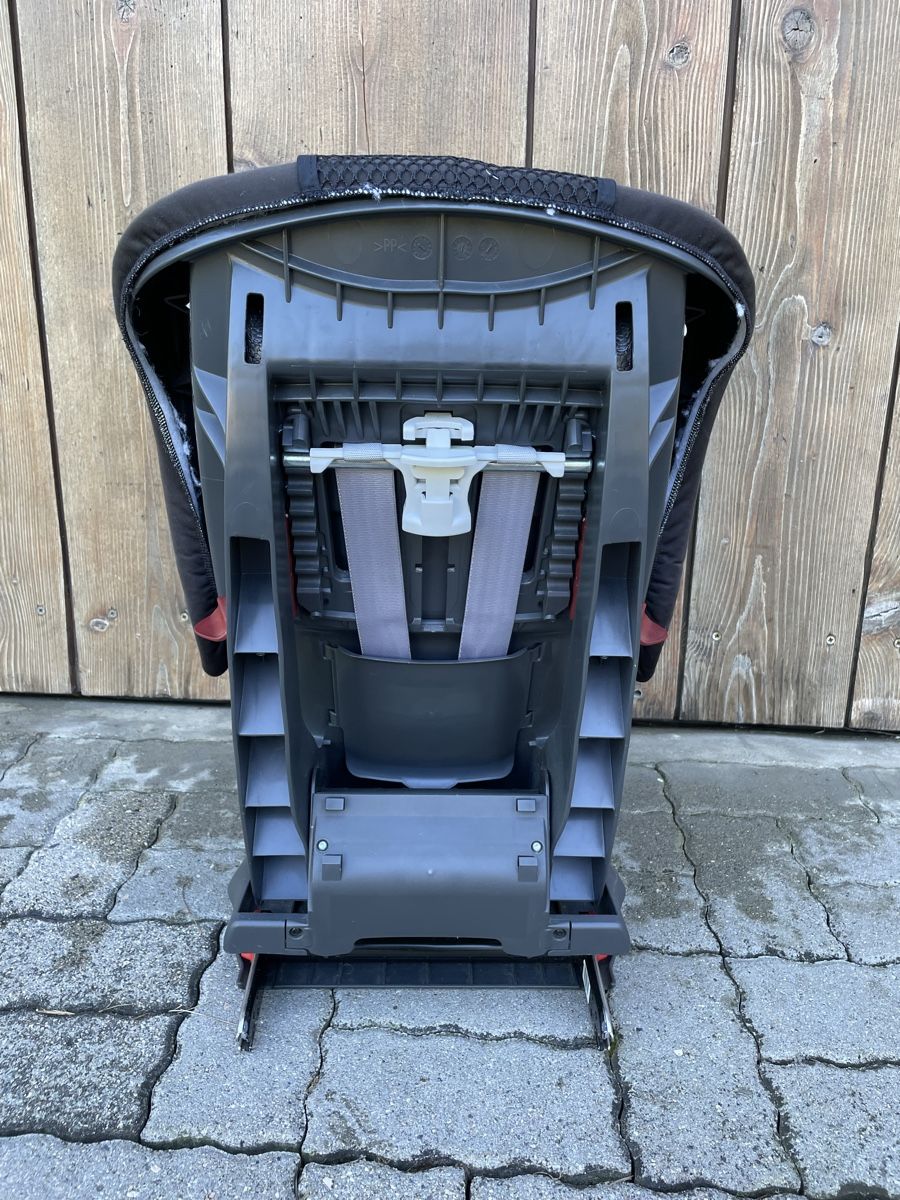 Britax Römer Seggiolini per auto: Autositz – Usato da Zollbrück venduto da Marmor10 3