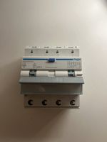 Hager ADM463QC FI/LS 4P C13A 30mA Typ A – NEU & OVP
