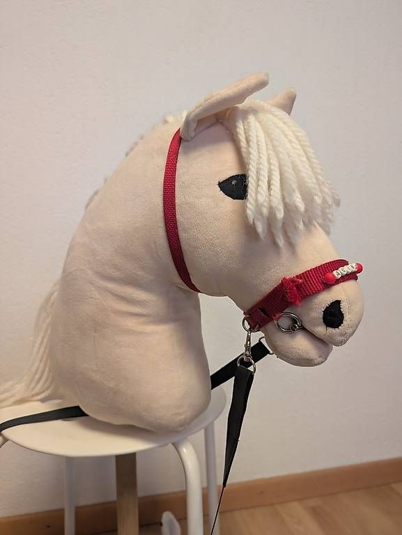 Giocattoli: Hobby Horse "Akina" – Usato da Lommis venduto da Conchulio1 1