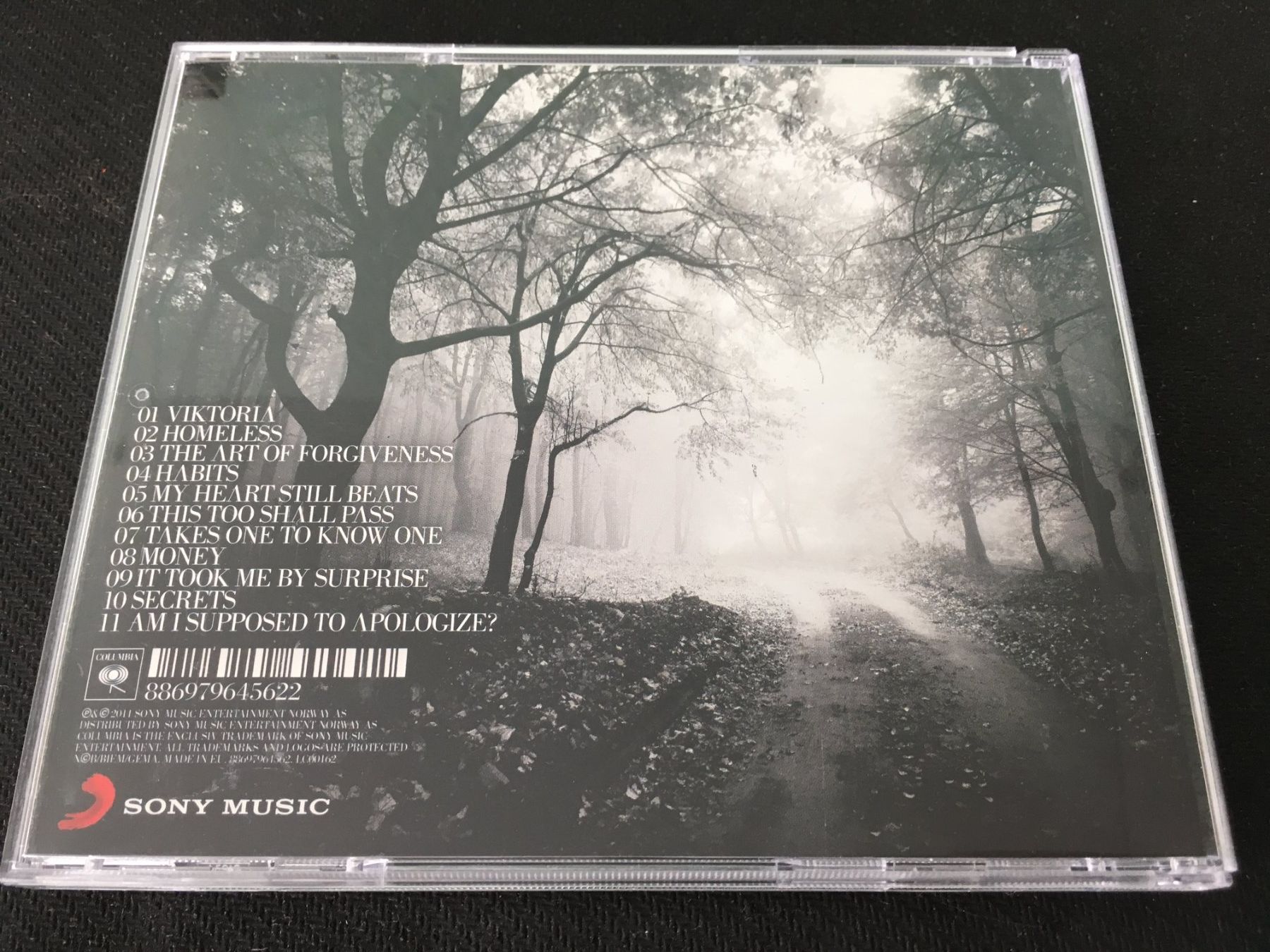 CD: Maria Mena - Victoria -CD- – Usato da St.Gallen venduto da MedienJoe 2