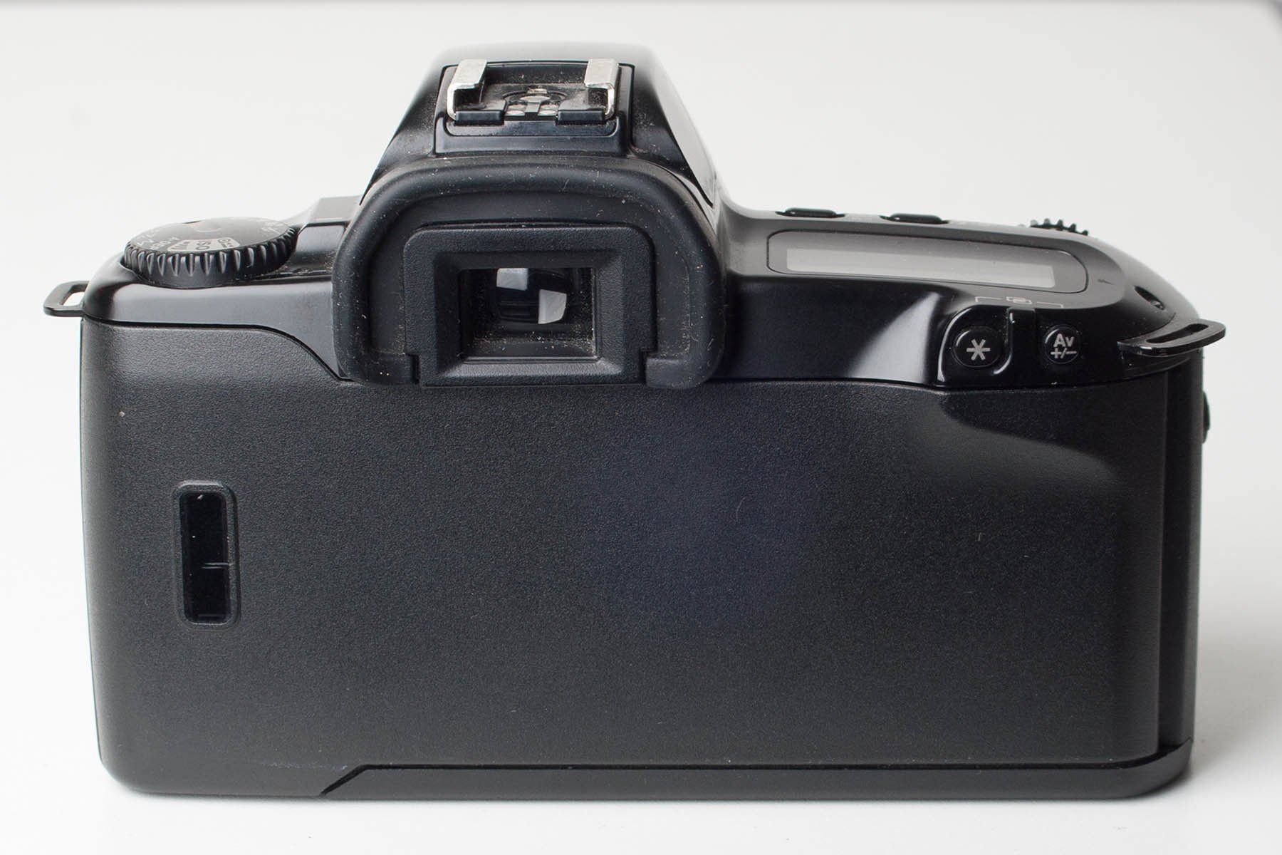 Canon Fotocamera: Canon EOS 500 Gehäuse schwarz, Top Zustand – Usato da Jona venduto da Sandy31 3