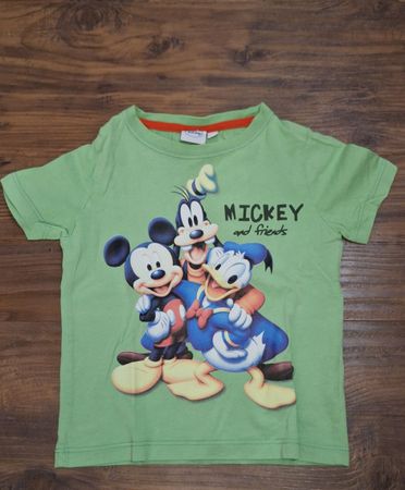 Kinder T-Shirt Disney Grösse 104 grün mit Mickey