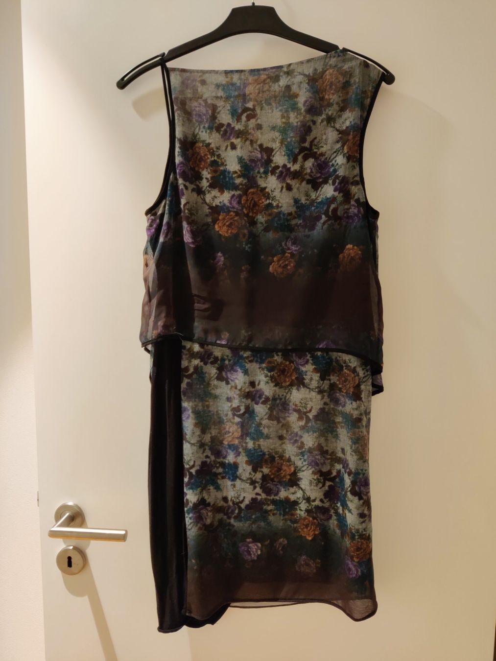 Mango Kleider: Mango (MNG Collection) Kleid mit Blumenmuster – Neu (gemäss Beschreibung) aus Schönenwerd von sal_75dx 1