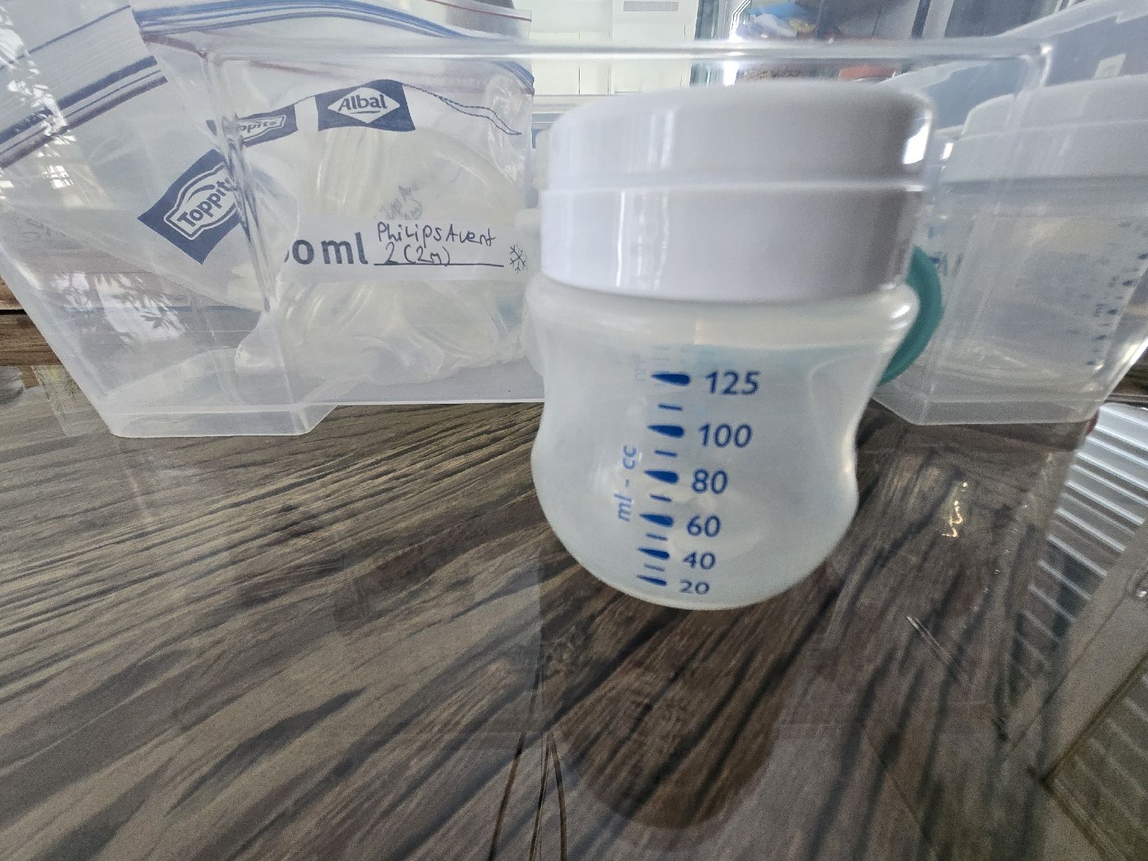 Avent Pasti del neonato: Phillips Avent Schoppen Flaschen Set 1-2 – Usato da Plasselb venduto da Vanitasbay