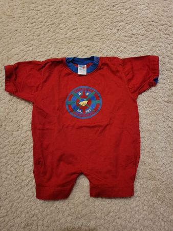Roter Baby Sommer Body, Grösse 68, Top Zustand!