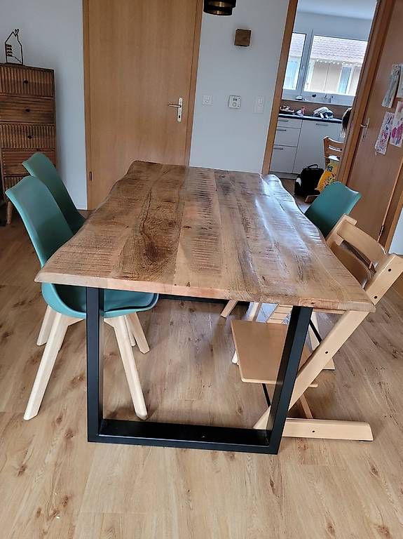 Tische: Tisch Massivholztisch Mango – Gebraucht aus Lausen von tob_9dsn