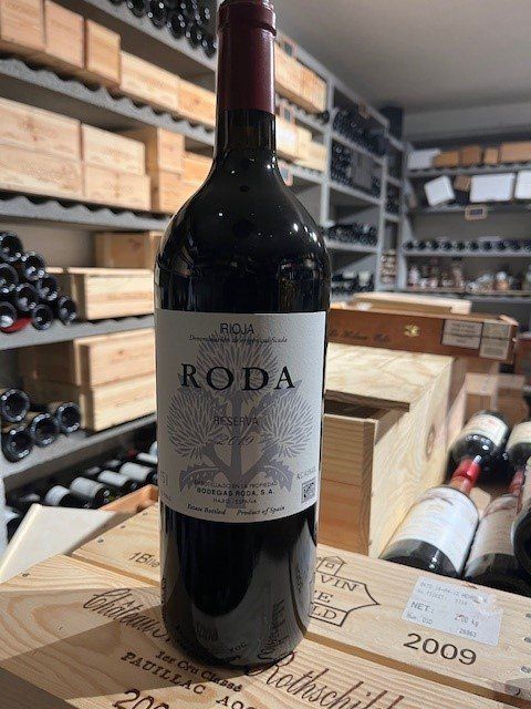 Rioja Vino: 1 Fl. Bodegas Roda Reserva Rioja DOCa, 1.5 L, 2019 – Nuovo (secondo la descrizione) da Watt venduto da MilaKimba