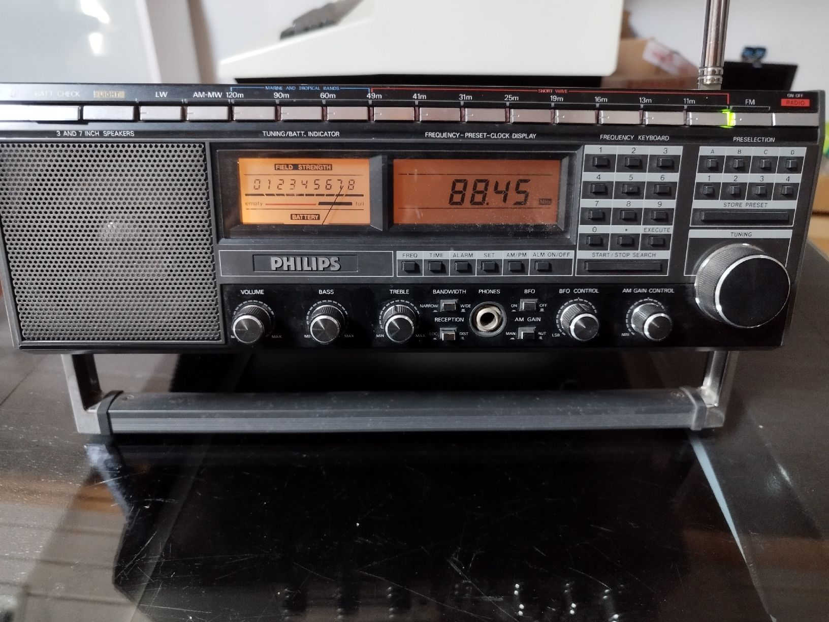 Philips Radios: Philips D2999 PLL – Gebraucht aus Domdidier von look80486