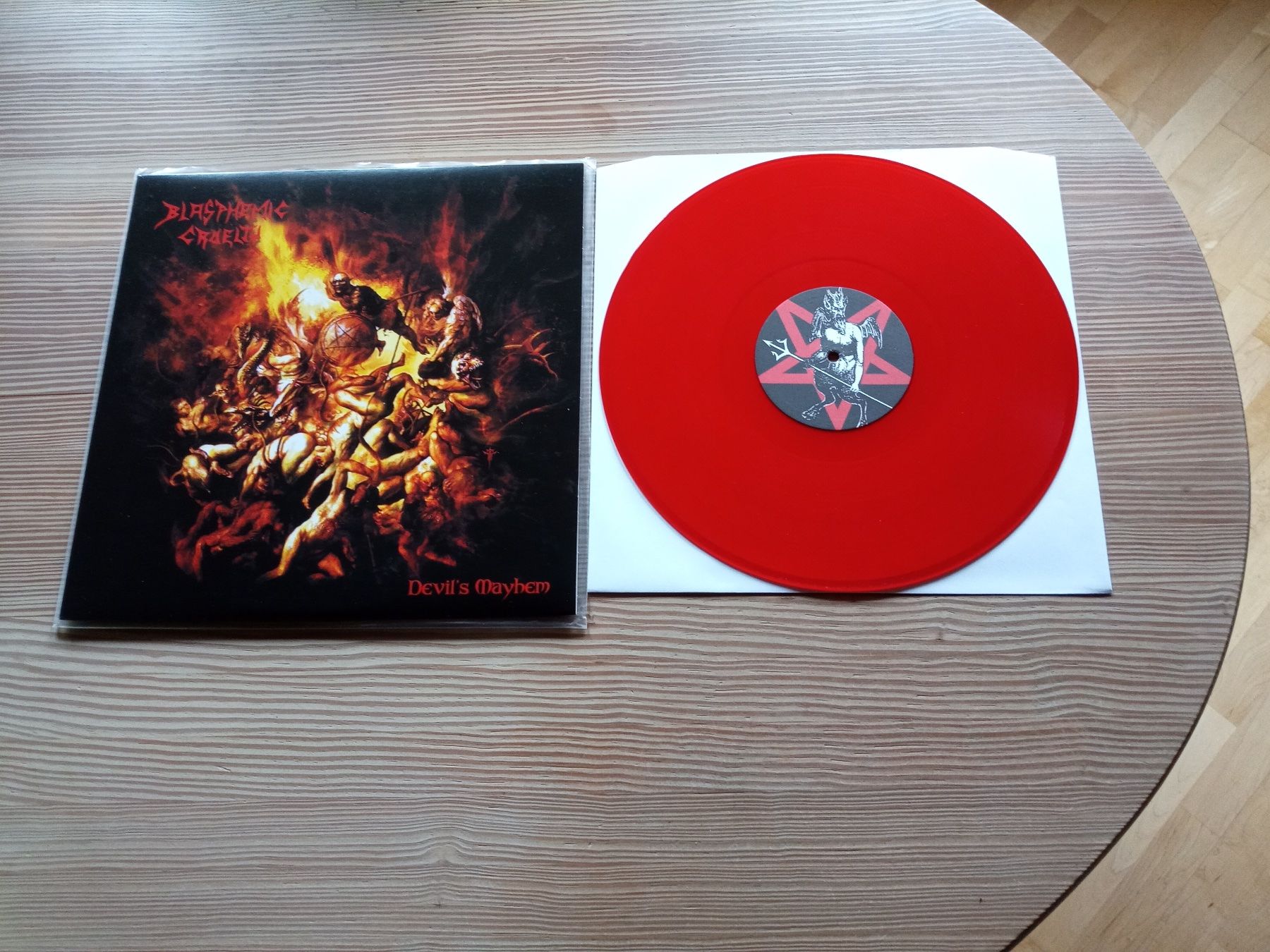 Dischi in vinile: Blasphemic Cruelty-Devil's Mayhem 12'' Red Vinyl LP lt 100 – Nuovo (secondo la descrizione) da Brienz BE venduto da INTERNALFIRE