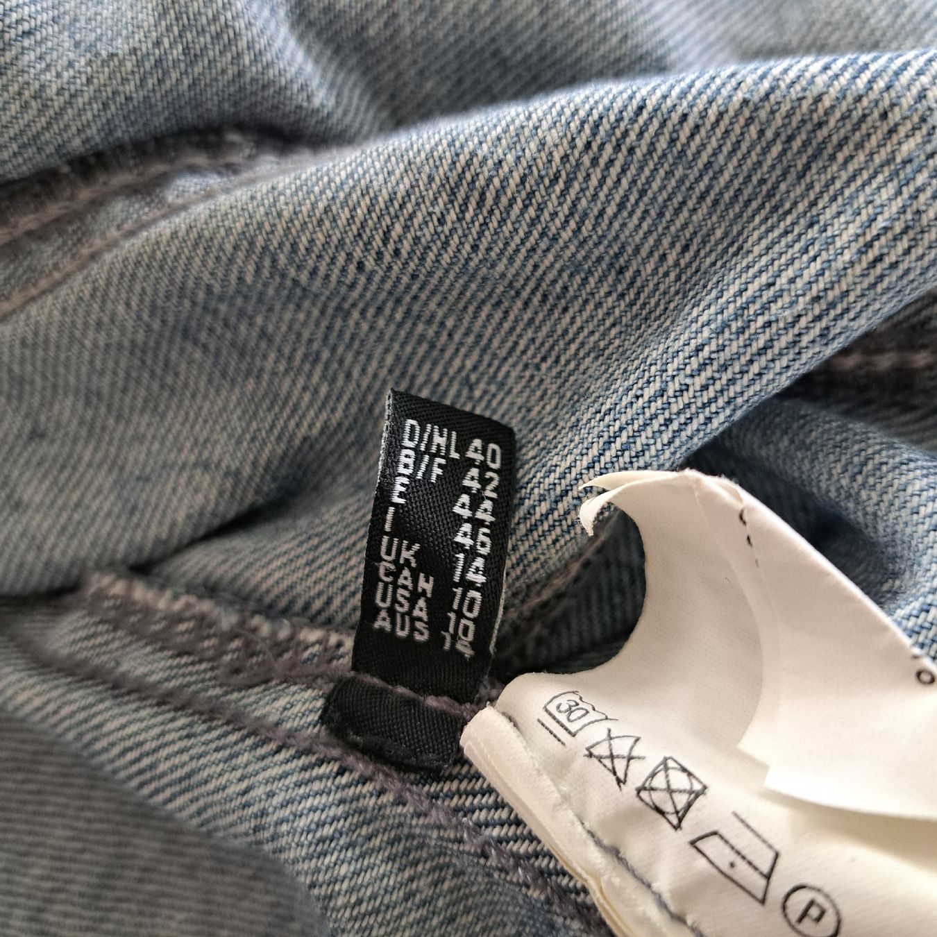Jeans: Jeans Jacke Damen Gr.40 – Usato da Steinen venduto da kelli13 3