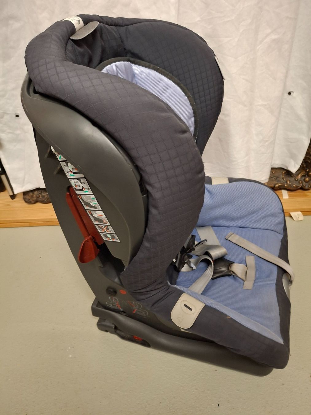 Britax Römer Seggiolini per auto: Britax Römer Duo Plus 9 - 18 kg – Usato da Birmensdorf ZH venduto da portalis 3