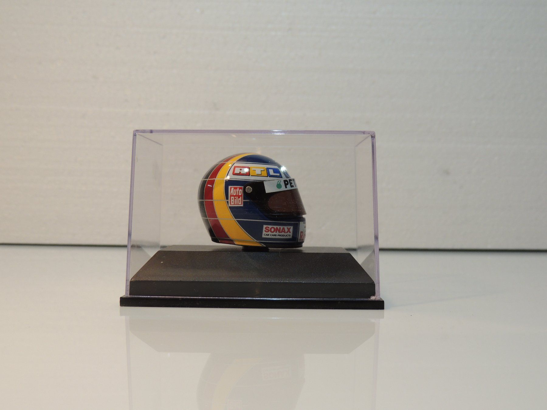 Minichamps Modellini d'auto: Minichamps Helm 1:8 J.Alesi 1996 – Nuovo e nell'imballaggio originale da Corminboeuf venduto da corbay 1