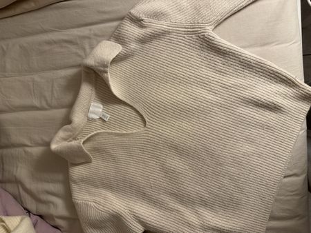 Beige Rippstrick Pullover Gr. S, neuwertig, ideal für den He